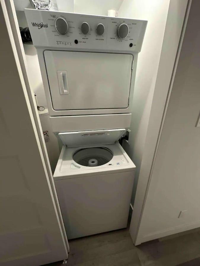 New With 1 Bedroom - 1905 *